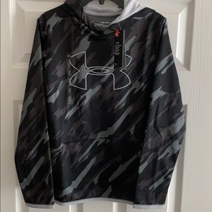 NWT!! 🏷 Boys Large UA Hoodie!!